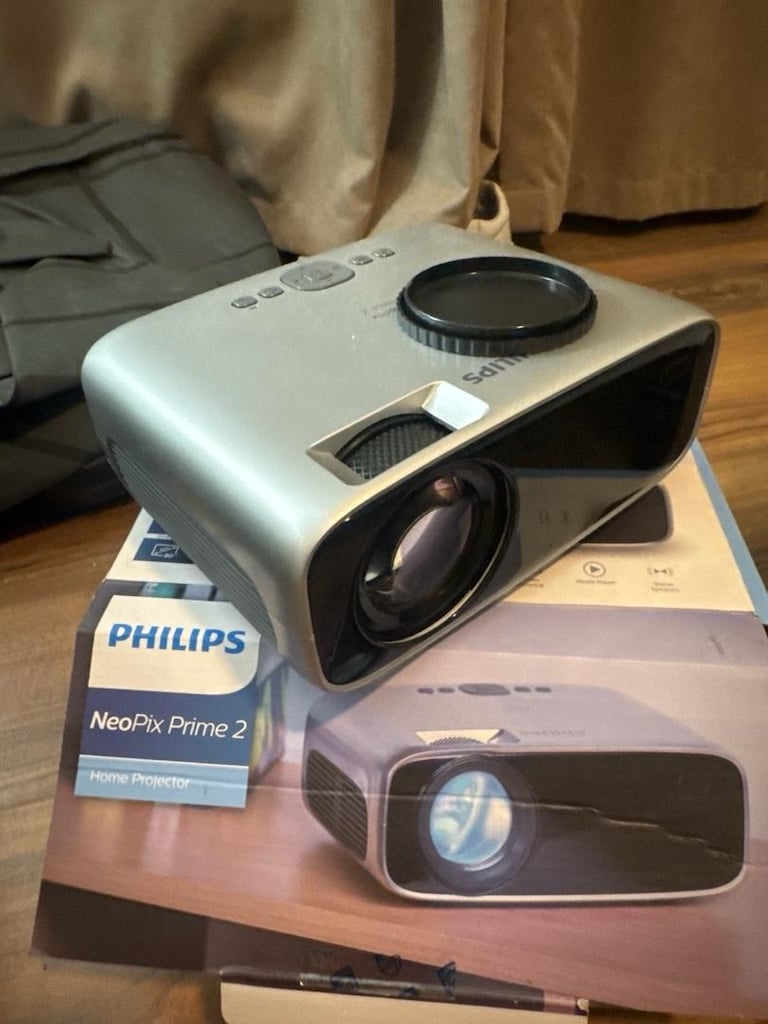 Sıfır kaliteli projeksiyon(Philips Neopix prime2) - 2