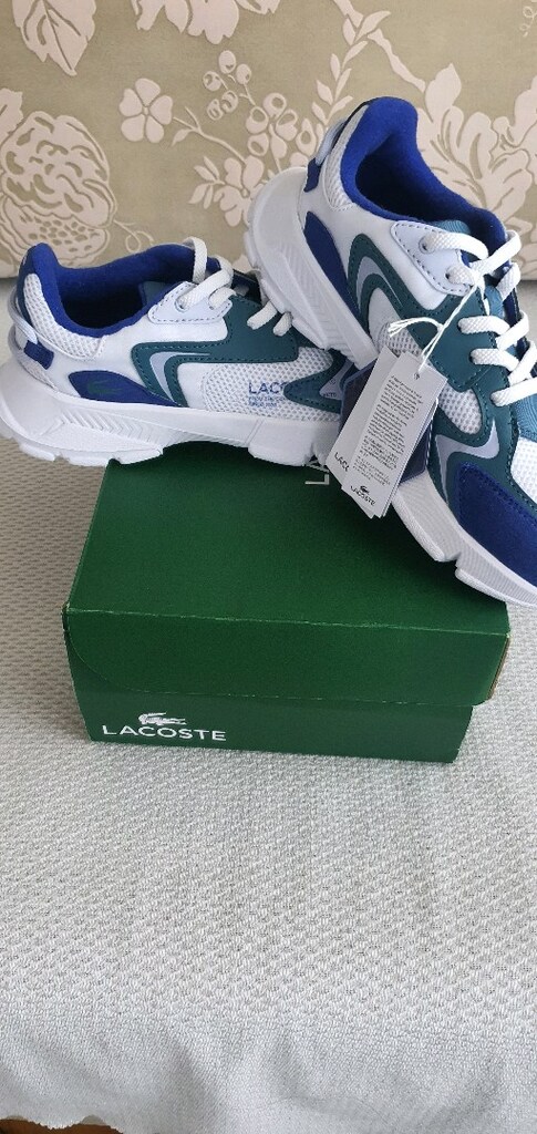 Lacoste çocuk ayakkabı. Ücreti hayır kurumlarına verilecektir - 3