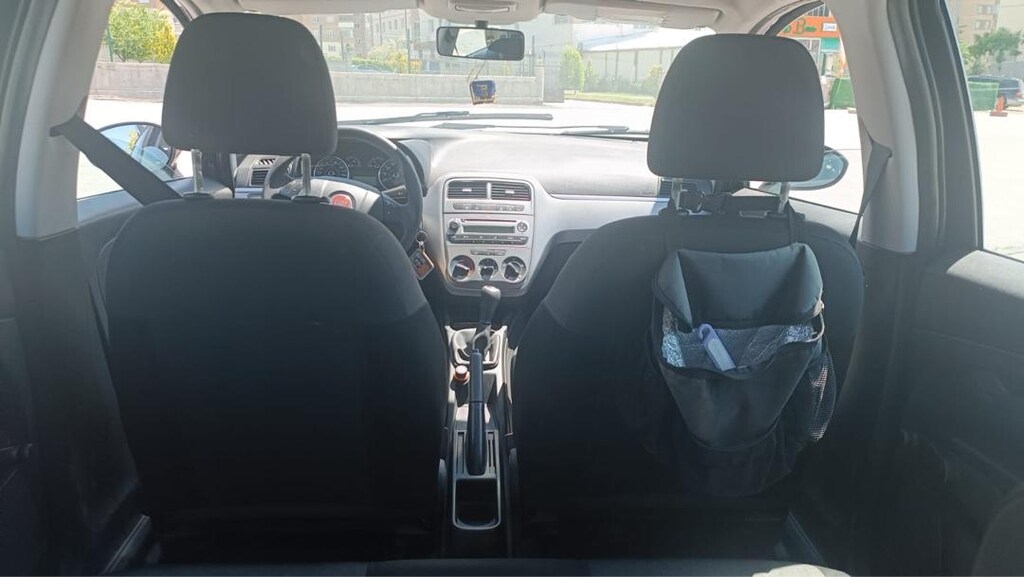 2013 model fiat punto orjinal km - 11