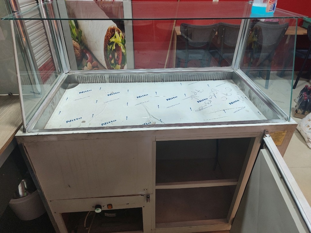 satılık soğutuculu çiğköfte tezgahı - 3