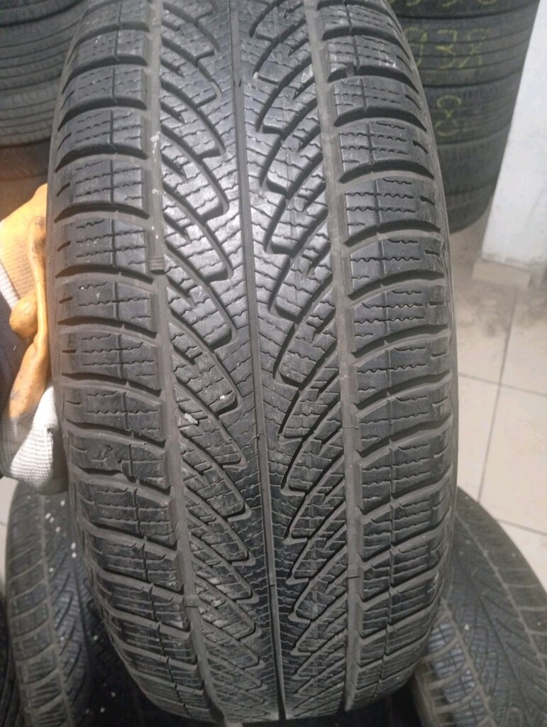 4adet çıkma lastikler 215/60R17 sıfır gibi lastikler - 6