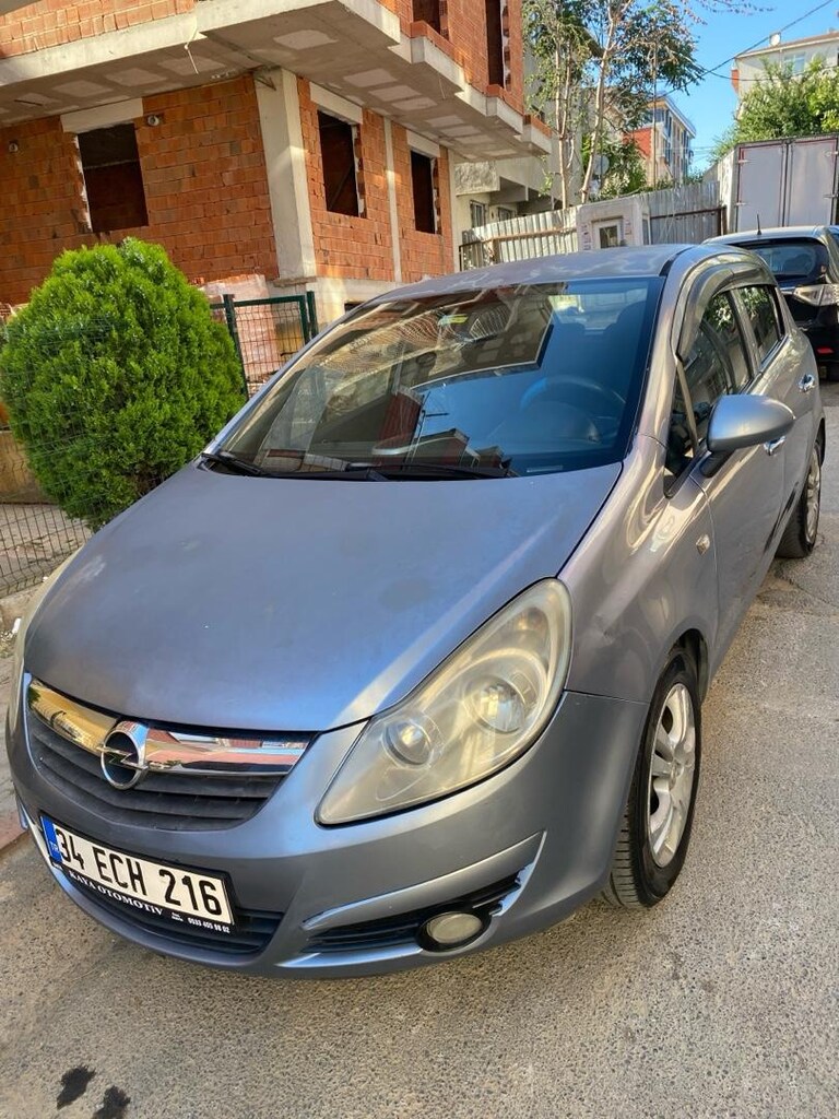 2009 model Opel corsa - 12