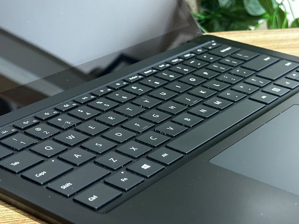 SURFACE 3 | 2.5K DOKUNMATİK | TERTEMİZ - 3