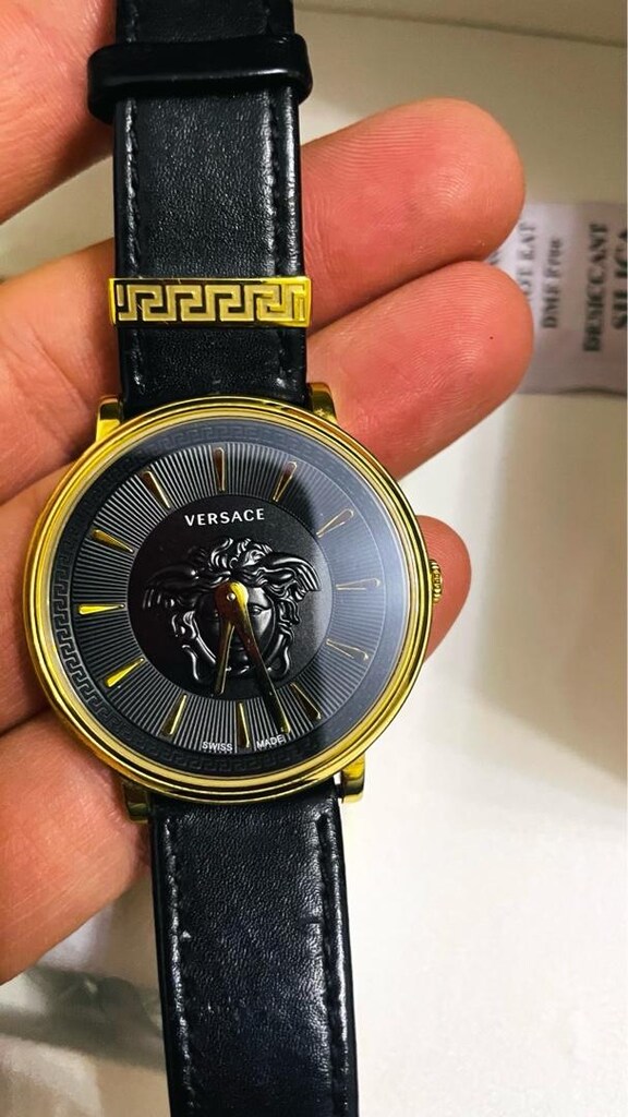 Kutulu Belgeli orjinal Versace bayan saat - 2