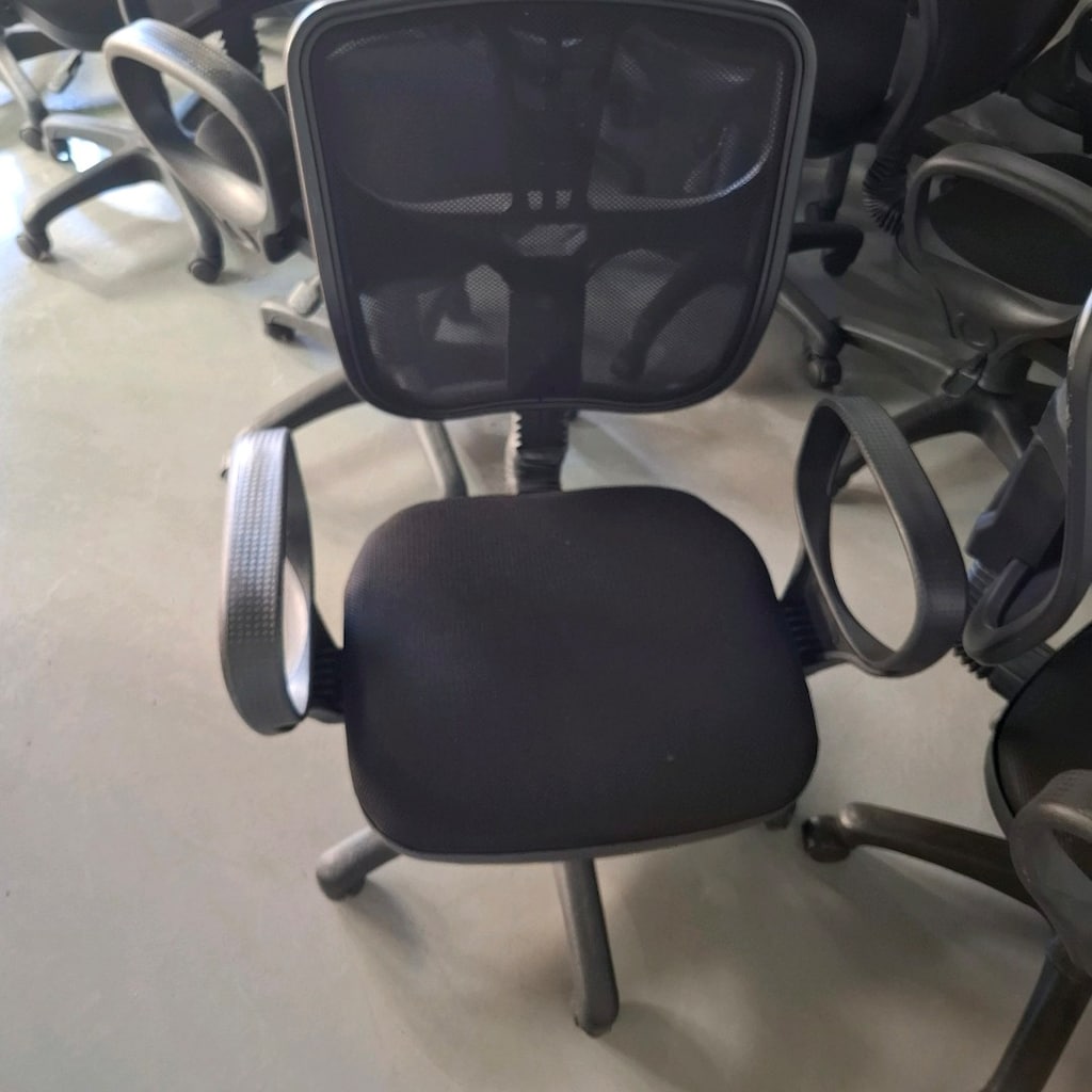 Dönerli sandalye tekerlekli sandalye ofis sandalyesi 2.el - 2