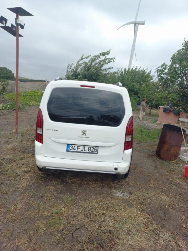 peugeot Rifter 1.5 BlueHDI Active Skypack - 3