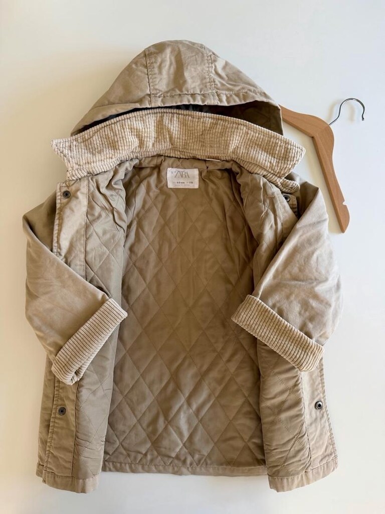 Zara 4-5 Yaş 110 cm Bej Kapüşonlu Kapitone Mont