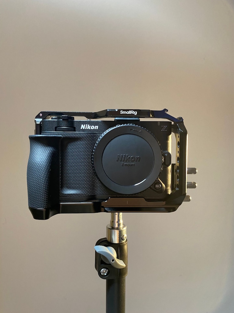 Nikon ZR 6K Body / SmallRig Kafes + Ek Orijinal Batarya - 16