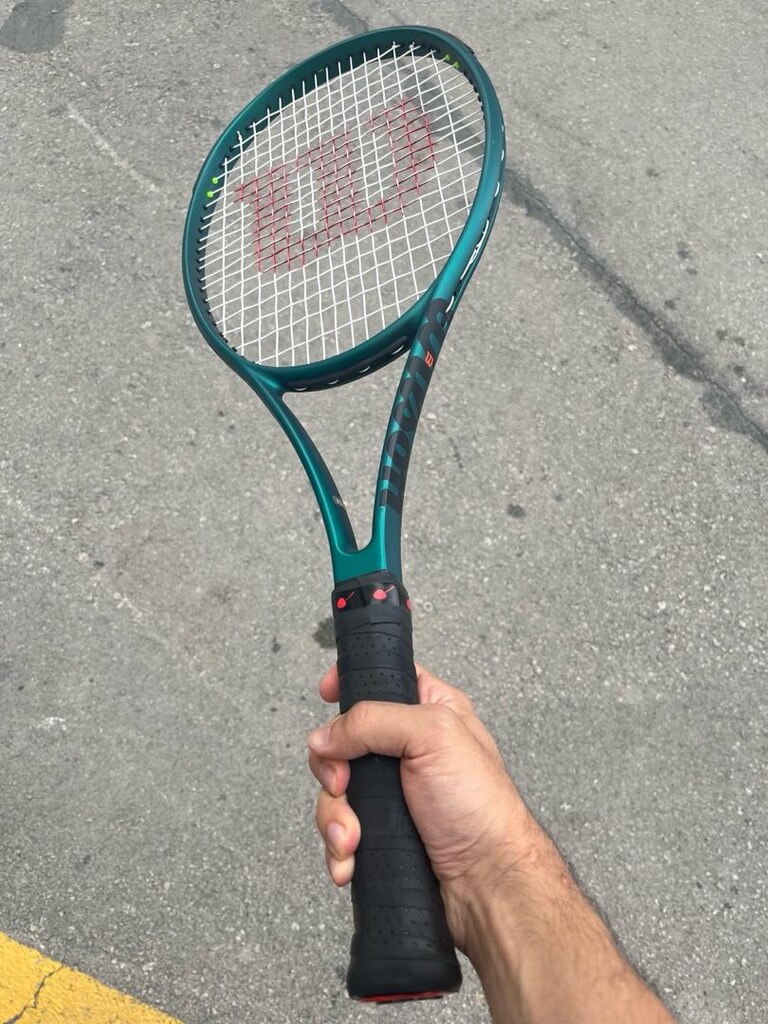 Sayılı Kez Kullanılmış Wilson Blade 101L V9 Tenis Raketi - 2