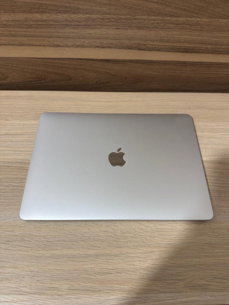 MacBook Air / M1 / 13 inç / 8 GB Ram / 256 GB Ssd - 10