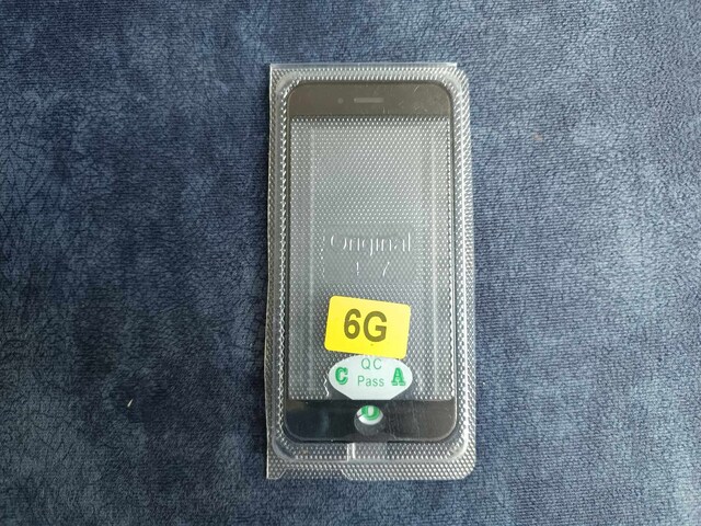 Apple iPhone 6 Cam Siyah (Ocalı Çıtalı)