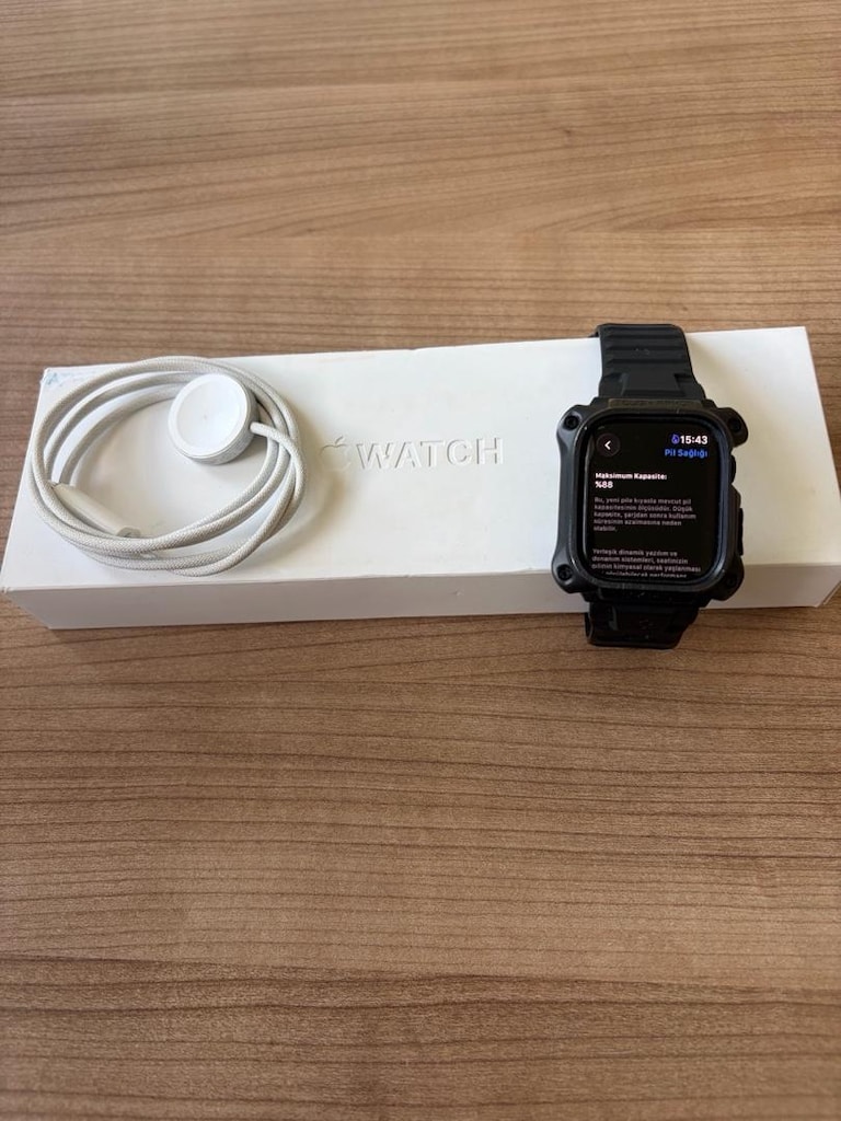 APPLE WATCH 9 GPS 45 MM GECE YARISI ALÜMİNYUM KASA - 4