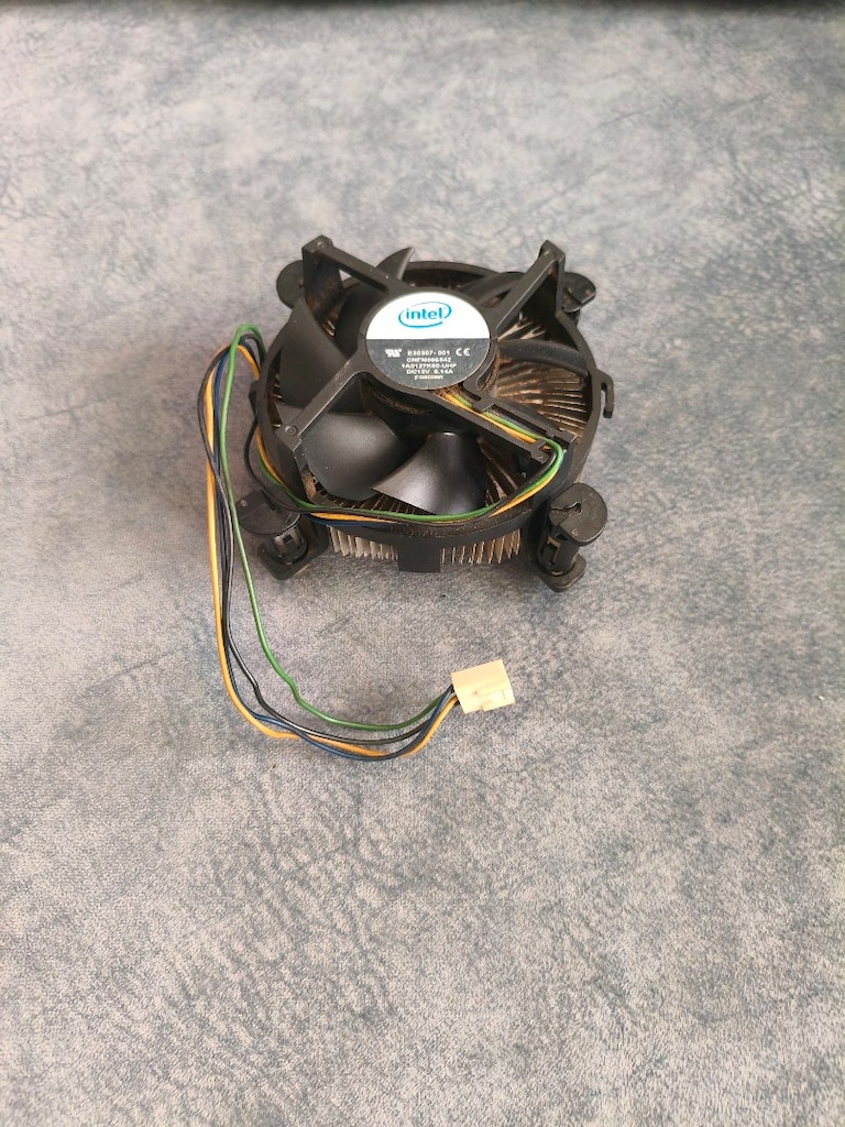 Intel İşlemci Fan ve Soğutucu Blok - 3
