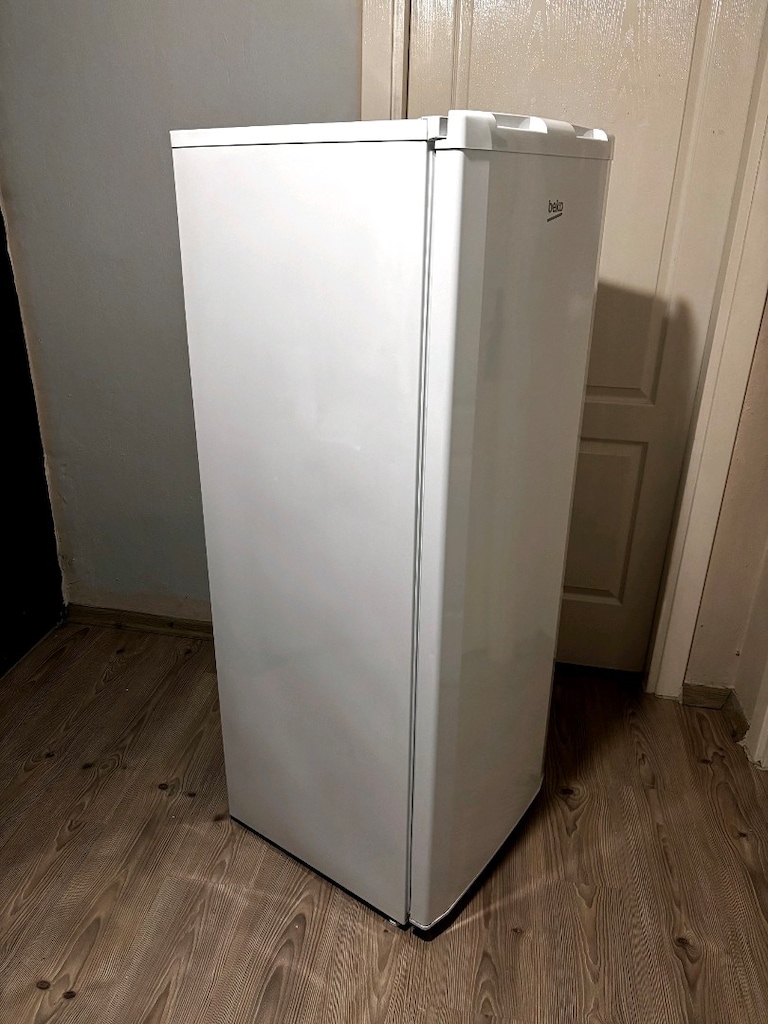 Beko dikey derin dondurucu 5 çekmeceli sorunsuz - 3