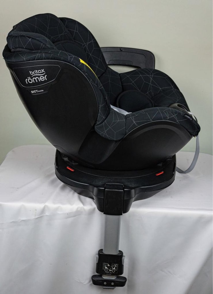 Britax Rômer dualfix M plus 360 derece dönebilen koltuk - 8