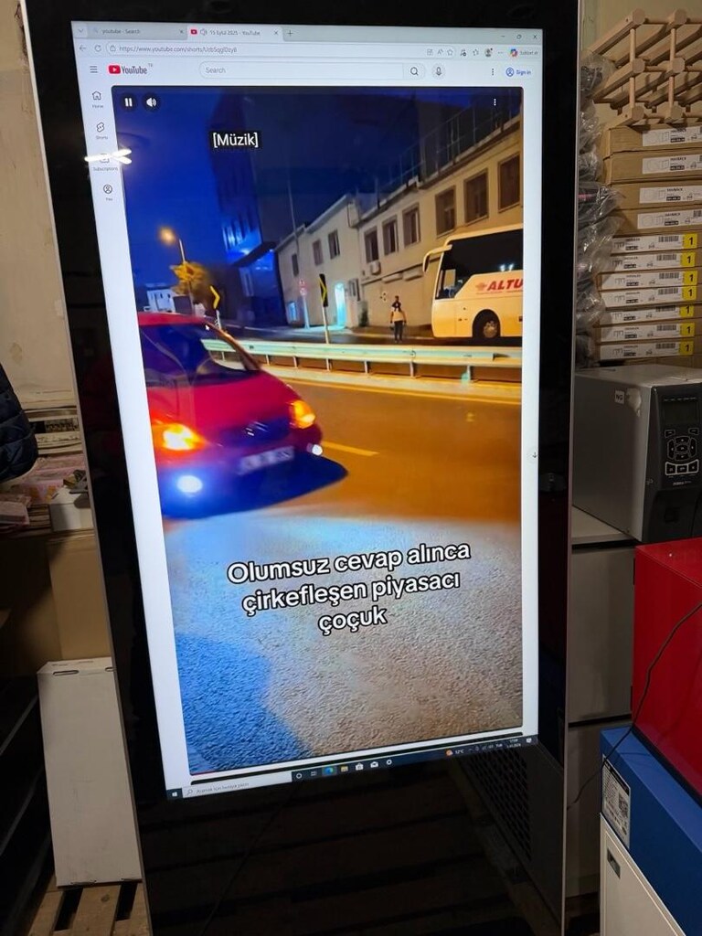 55'' Kapalı Zemin İnteraktif Totem - i5-4200M İşlemcili - 11