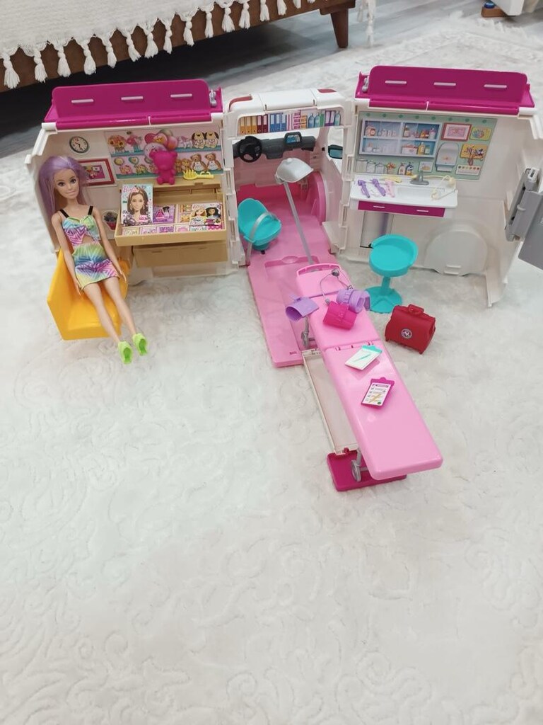 orjinal barbie ambulans - 4