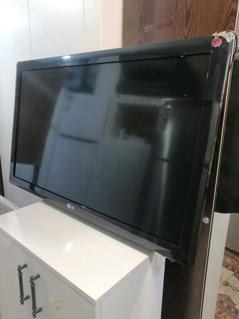LG marka 104 ekran plazma TV - 4