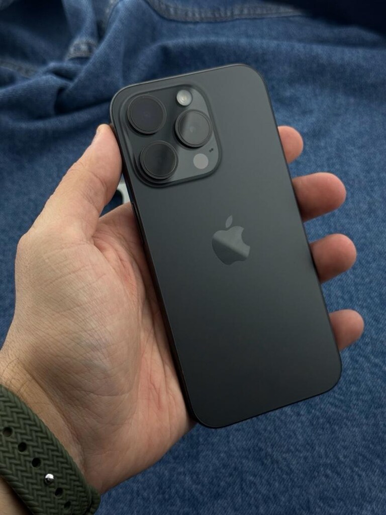 iPhone 15 Pro 128 GB YD - 4