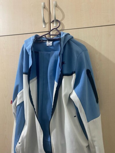 Mavi Nike Tech
