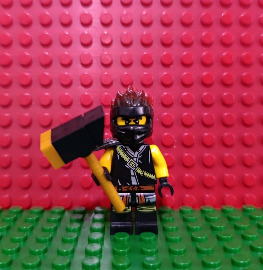 Lego Ninjago Cole Mini Figürü - 2
