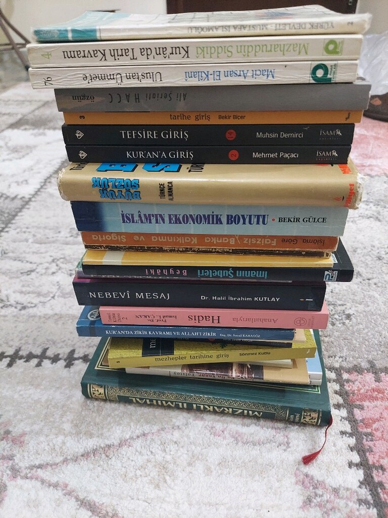 yuzlerce cesit dini kitap ve diger seri kitaplar - 20