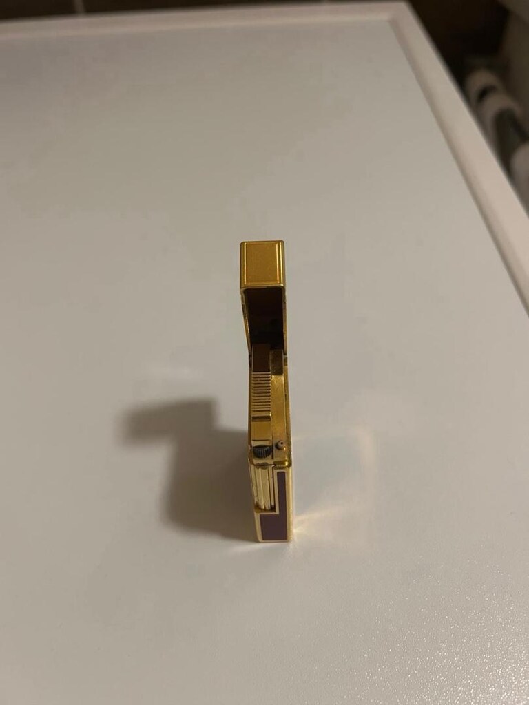S.T. Dupont Çakmak Bordo Altın Kaplama - 5