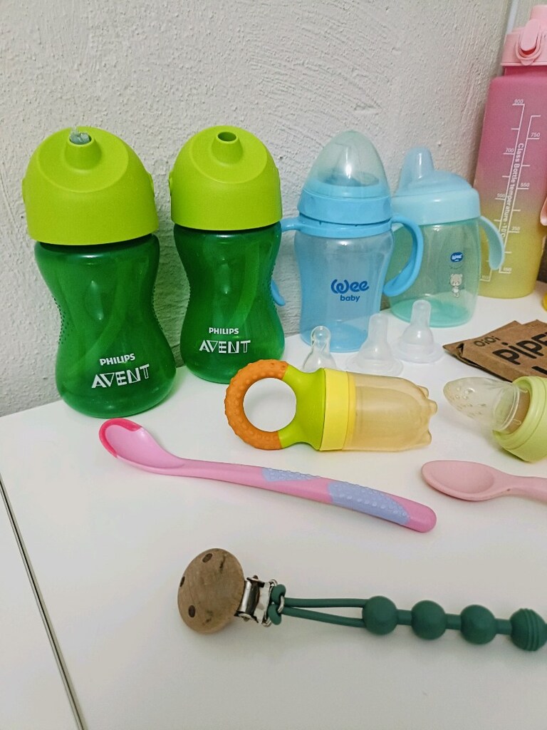 Bebek Çocuk Suluk Mama Kabı Biberon Kaçık Emzik Askısı FİYATLARI FARKL - 2
