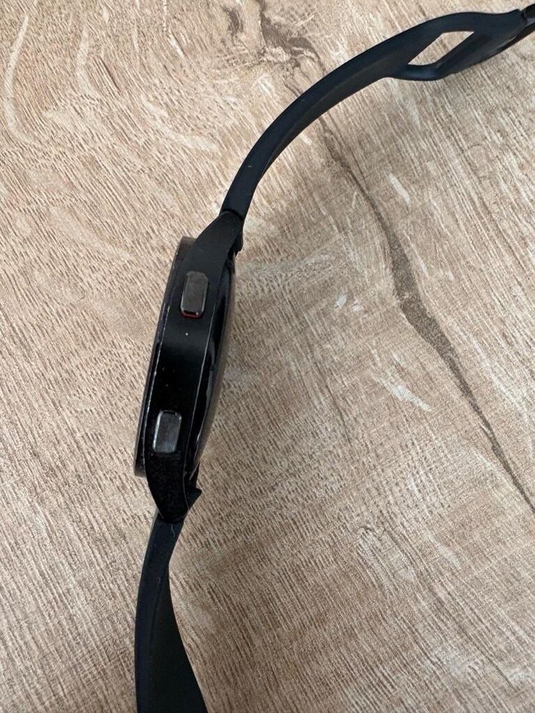 Samsung Galaxy Watch 4 - 2
