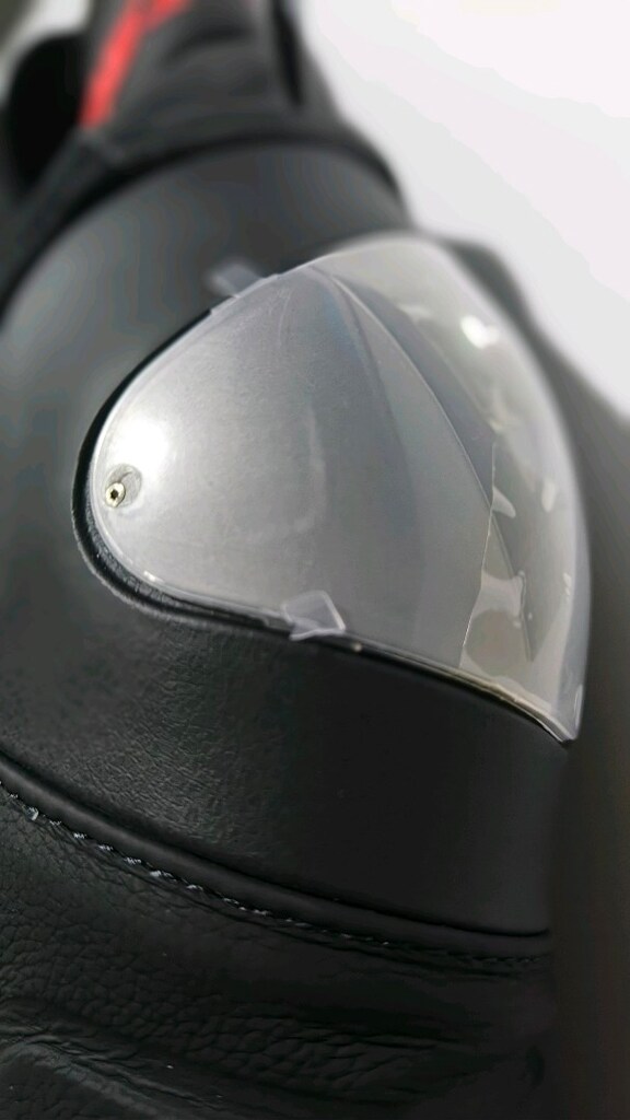 deri mont dainese - 8