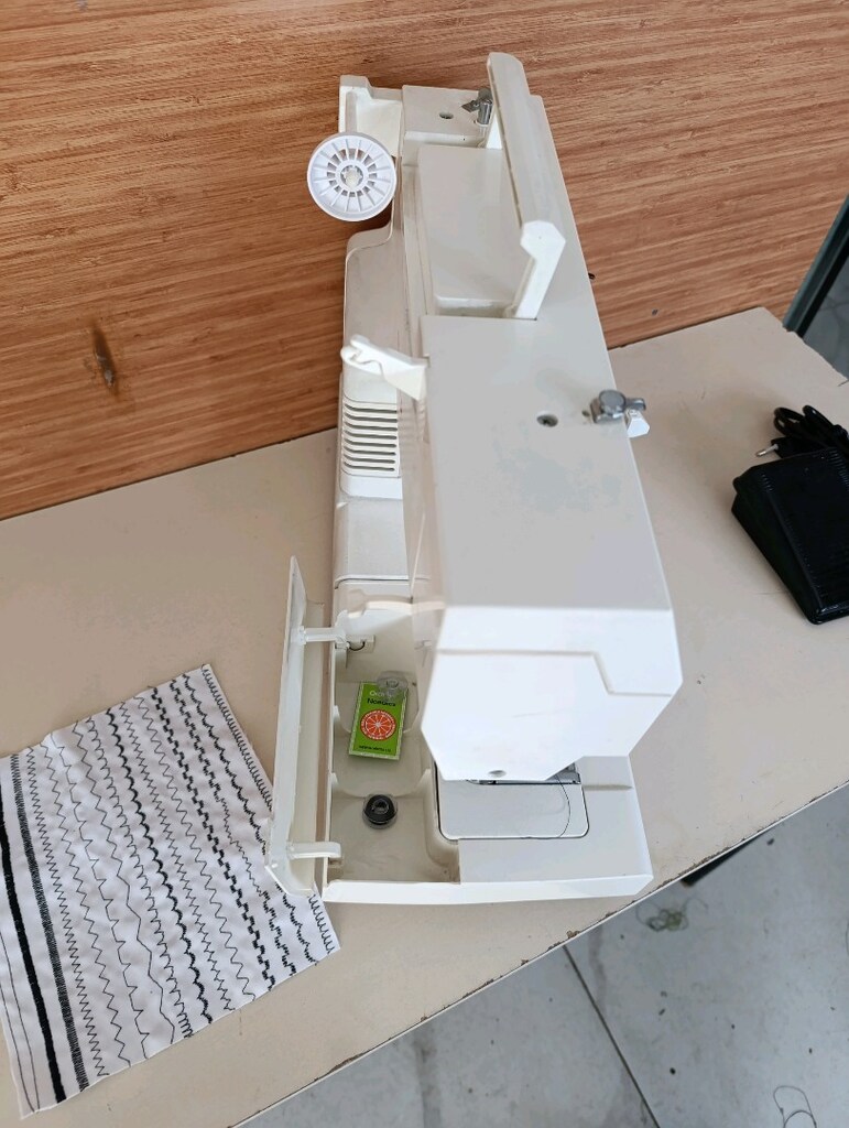 Singer 2818 model dikiş makinesi - 5