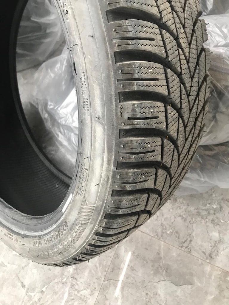 LASSA 225 45 R 18 SNOWAYS 4 - 3