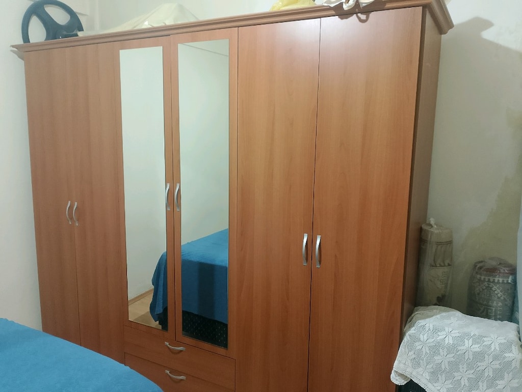 TEMİZ SAĞLAM ELBİSE DOLABI 6 KAPILI AYNALI - 2