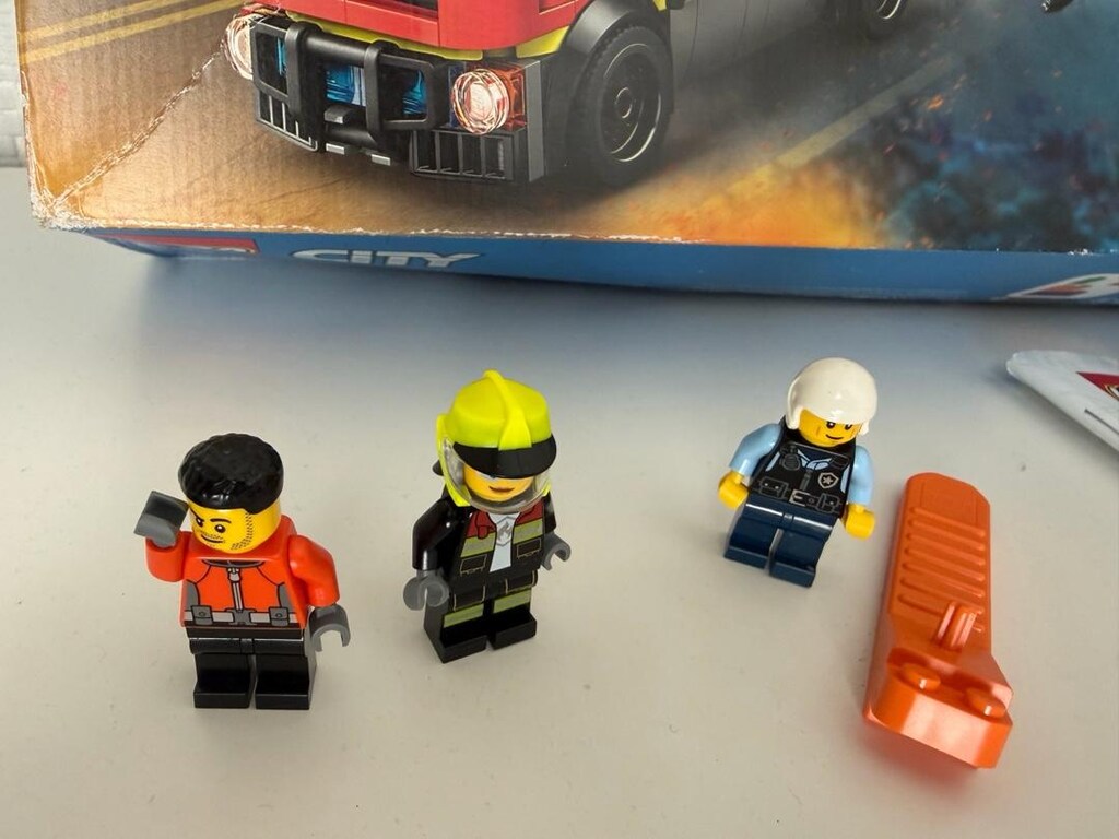 lego city helikopter, itfaiye kamyonu, denizaltı karışımı lego 60462 - 7