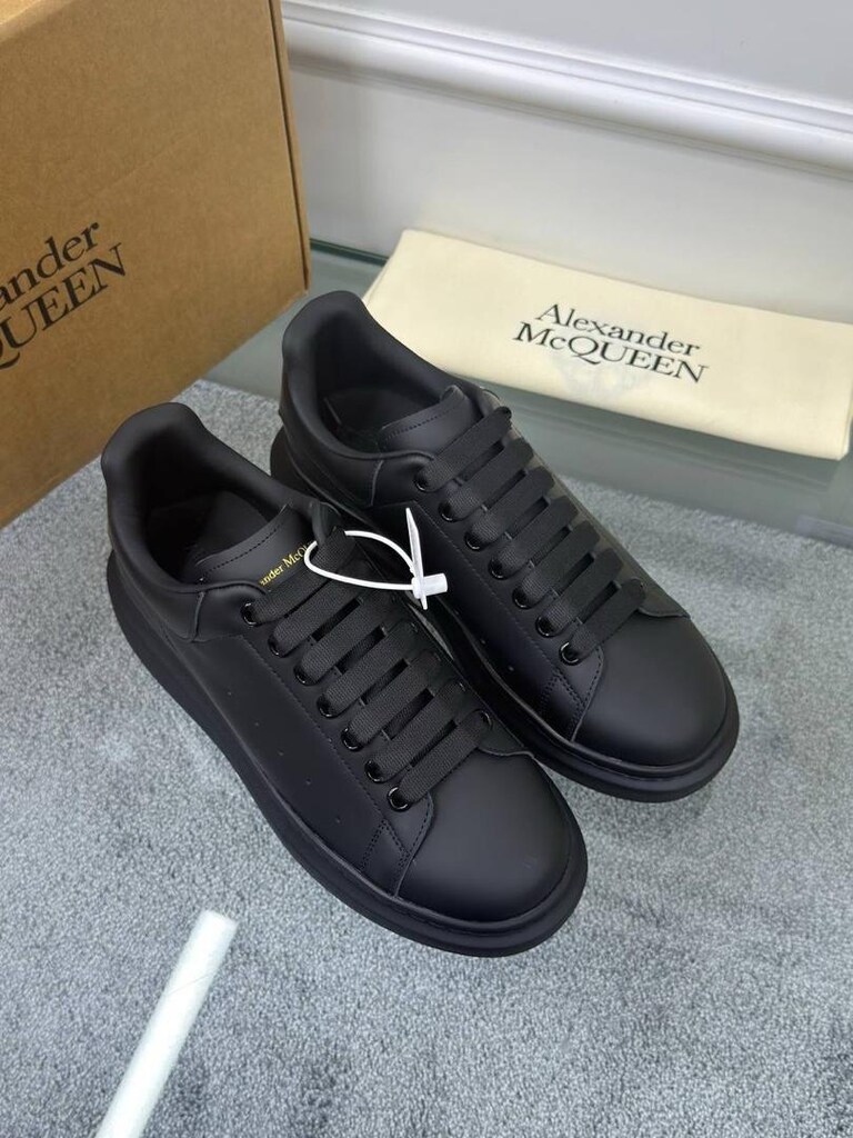 Alexander Mcqueen - 12