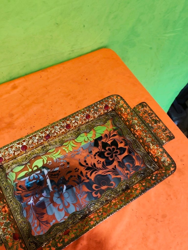 dekoratif işlemeli aynalı tepsi - 3