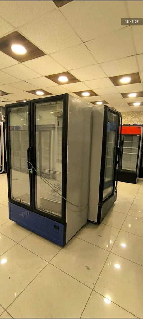 Dolaplarımız yeni nesildir yeni modeldir dijital ekrandır LED ışıklıdı - 5