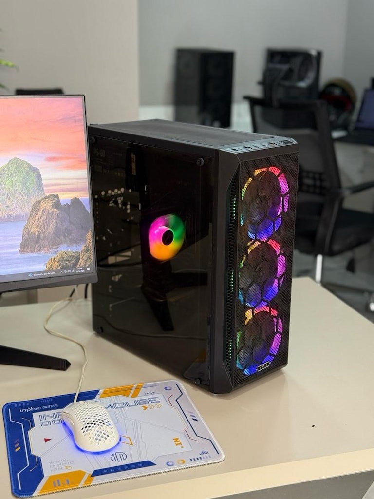 TERTEMİZ MASAÜSTÜ GAMİNG SETUP GTX 750 Tİ ~ İNTEL İ5 - 7