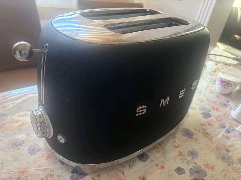 Smeg ekmek kızartma makinesi