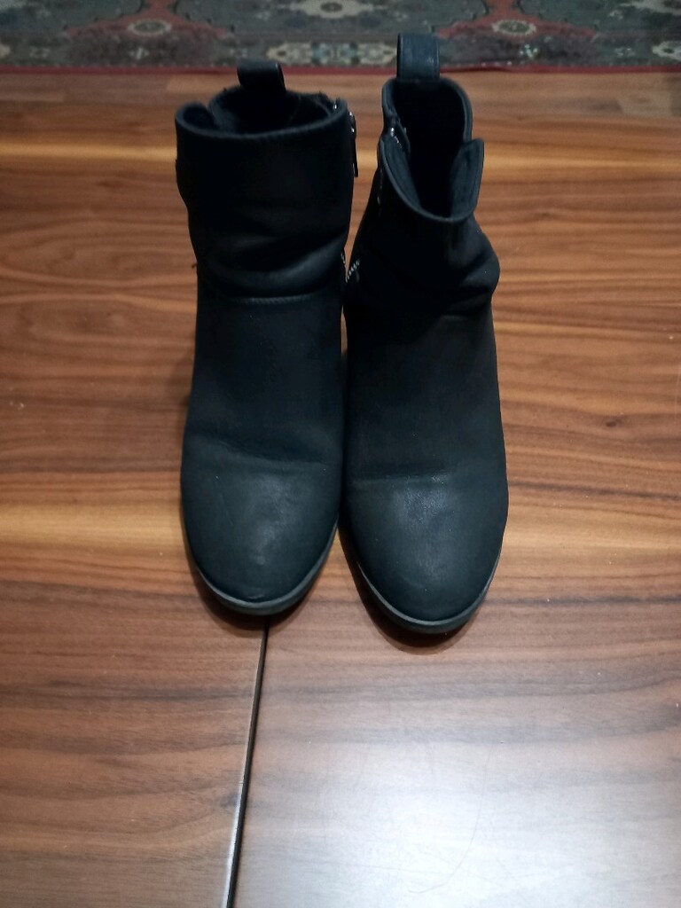 H&M süet bot