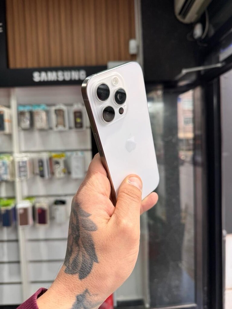 İphone 16 pro beyaz YD - 6