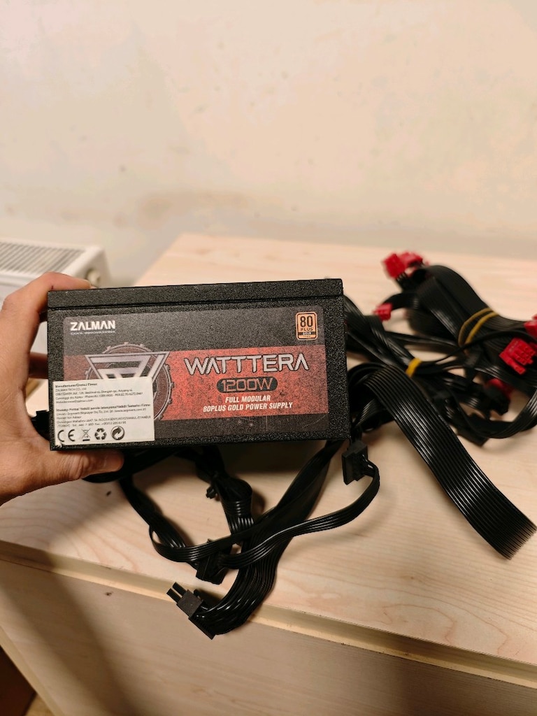 ZALMAN WATTERA 1200W Power - 2