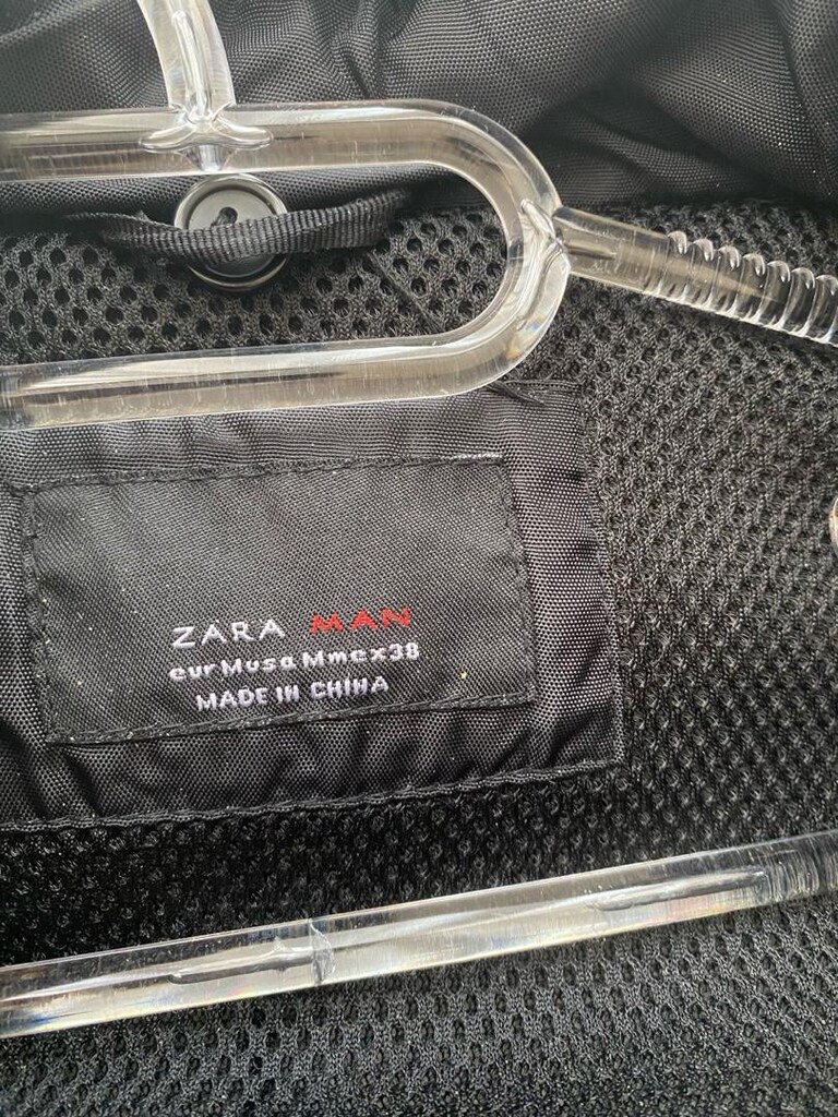 Zara Erkek Siyah Kapüşonlu Mont - 4