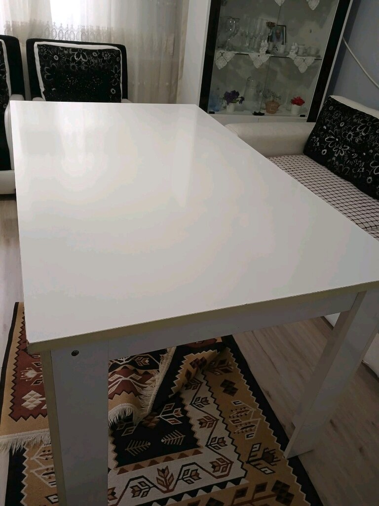 yerim dar oldugundan yemek masası satilik - 2