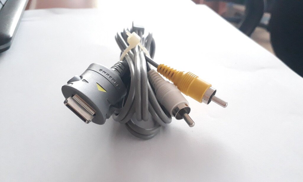 Samsung EA-CB20A12 SUC-C3 SUCC3/C5/C7/C7H/C8 AV ses/Video RCA kab[212] - 2