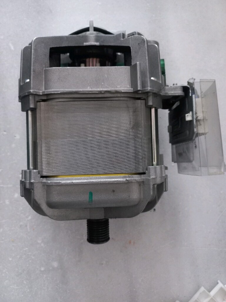 ARÇELİK ÇAMAŞIR MAKİNASI MOTORU - 2