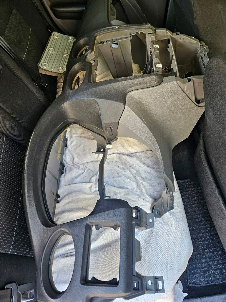Ford focus 2 veya 2,5 kasa gövde - 2