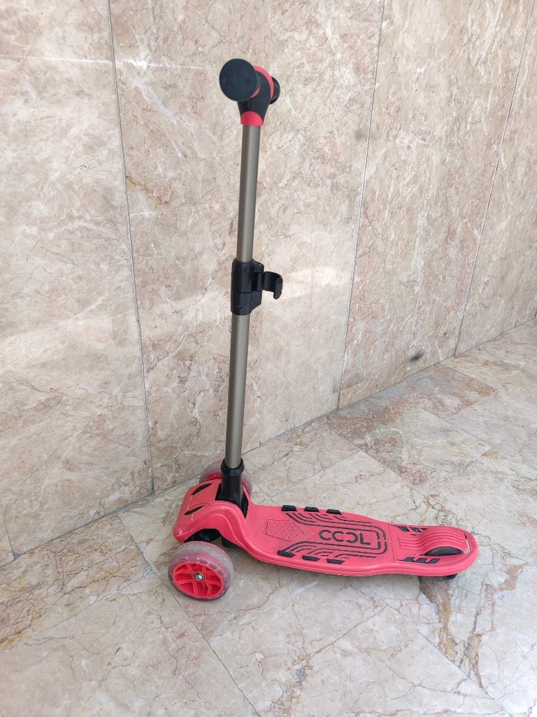 Cool Wheels 3 Tekerlekli Işıklı Maxi Scooter Pembe (Katlanabilir) - 6