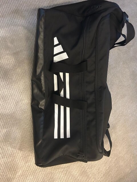 adidas orjinal spor çantası sıfır