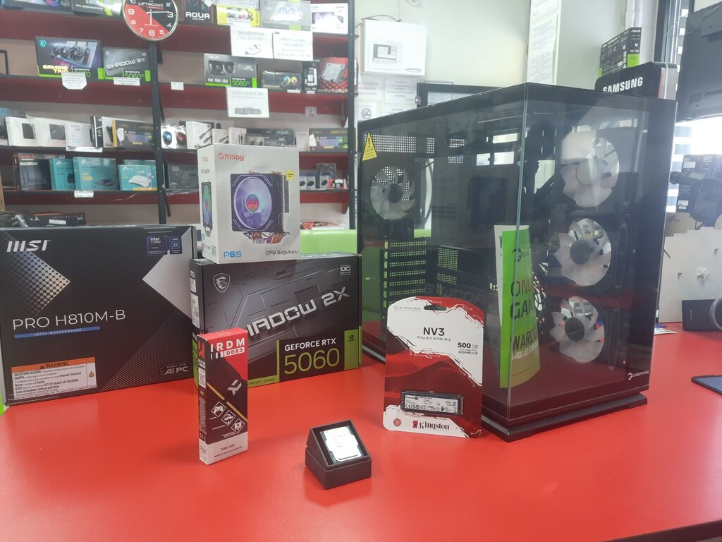 69,999₺ - TÜM KARTLAR 2 TAKSİT- AKVARYUM CAM KASALI SIFIR PC'LER - 8